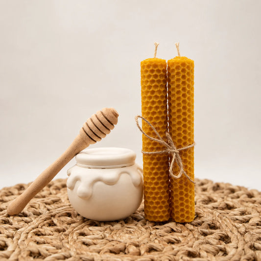 Velas ritualizadas de cera de abeja artesanales de Luz y Arcilla